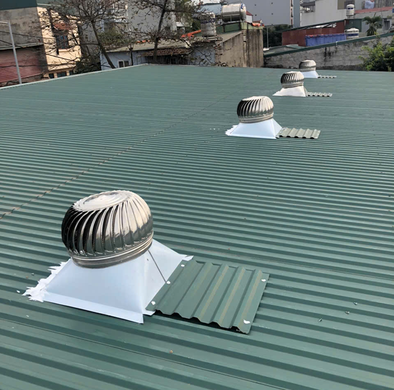 Quả cầu thông gió inox lắp trên mái tôn nhà xưởng