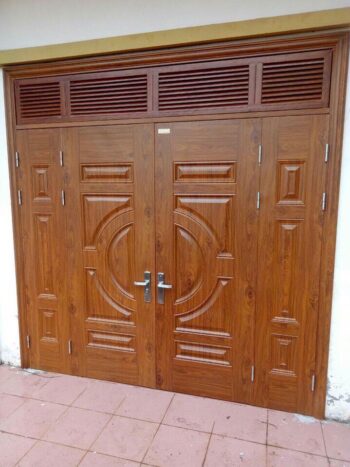 Cửa thép vân gỗ 2 cánh đều SM-02