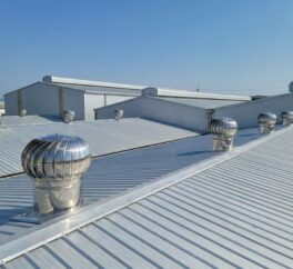 Cánh quạt bị móp méo hoặc vướng vật cản