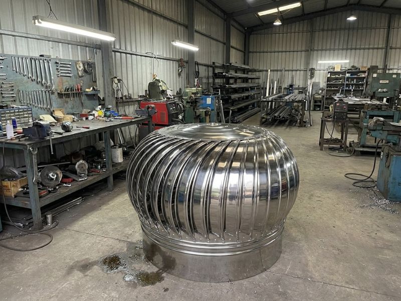 Chênh lệch áp suất và lực ly tâm