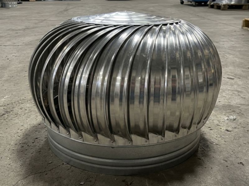 Chuẩn bị vật tư thiết bị để thi công lắp đặt quả cầu thông gió tại Hà Nội